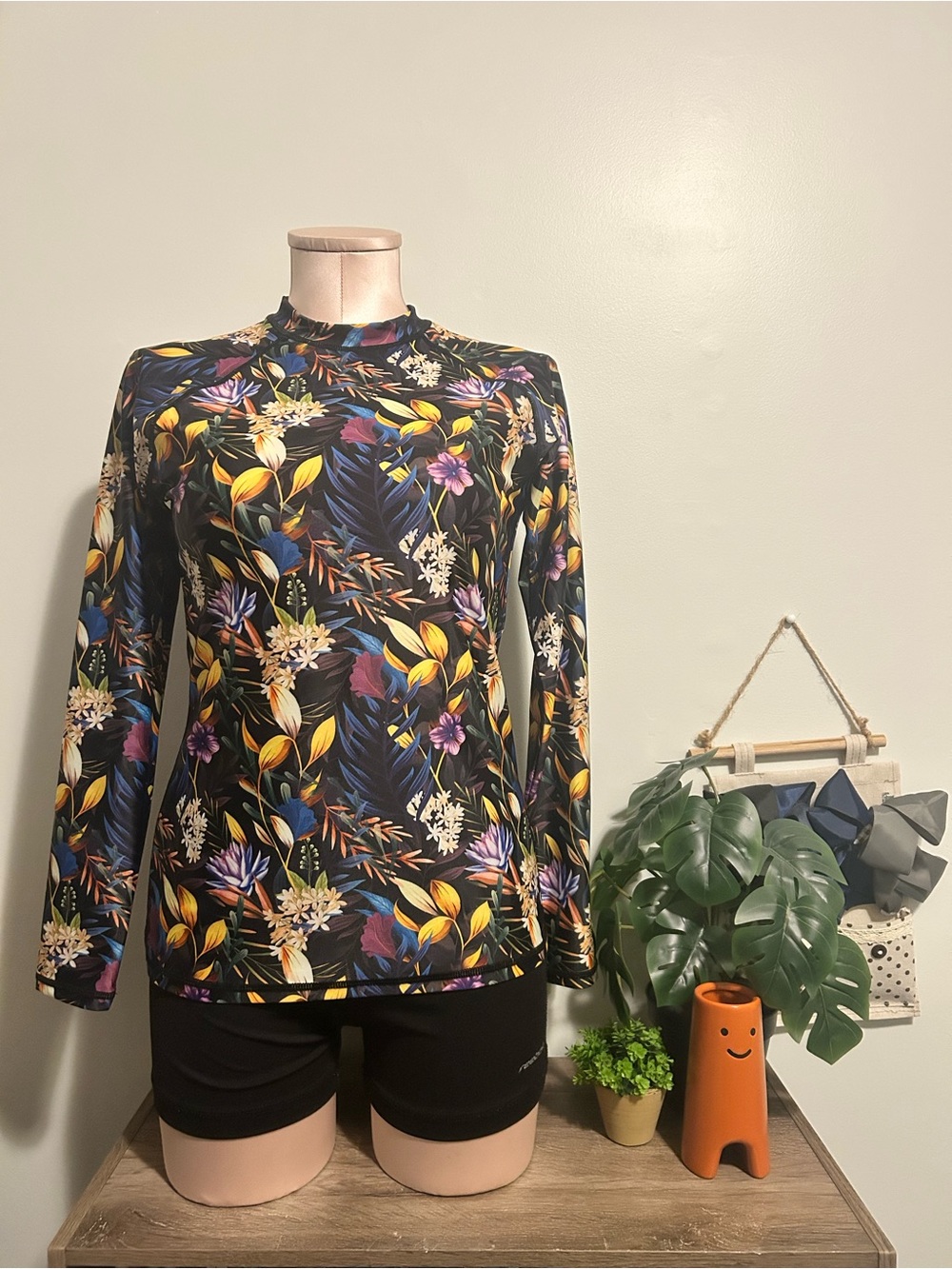 Kyodan Women’s Swim Shirt - M
